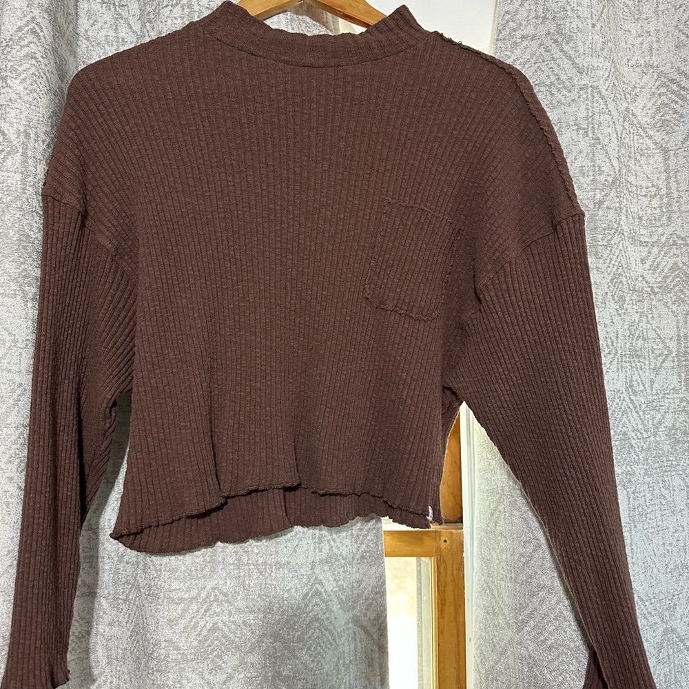 Billabong long sleeve top size M